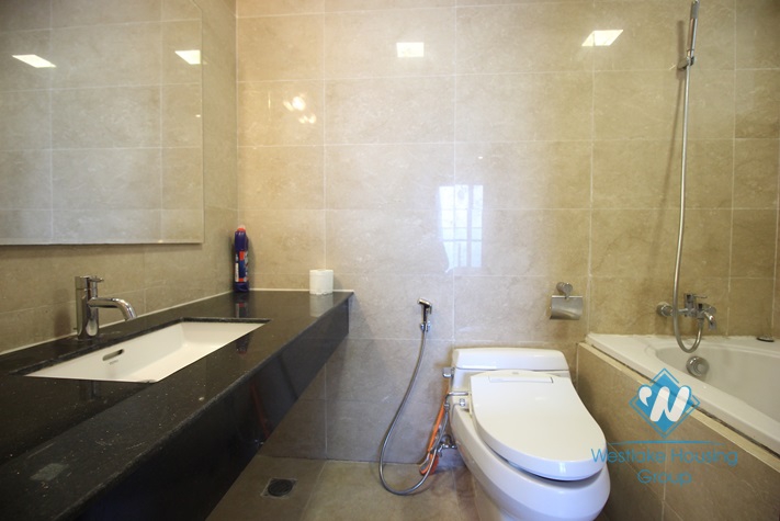 New 3 bedrooms apartment in Ciputra, Tay Ho